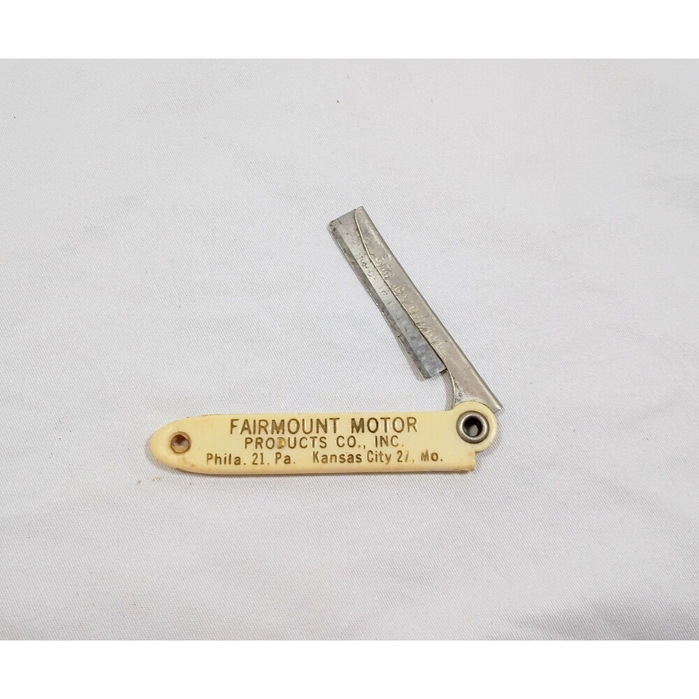 Vintage Fairmount Motor Products Folding Razor Knife 2.5"